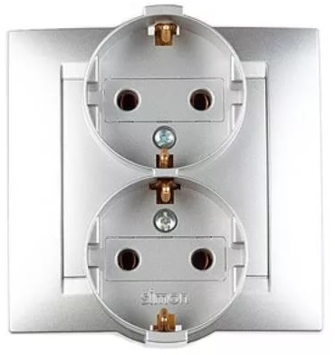 

Розетка Simon 1590459-033 Simon 15 Алюминий 2-я с/з литая, 16А, 250В, винт.заж., 1590459-033