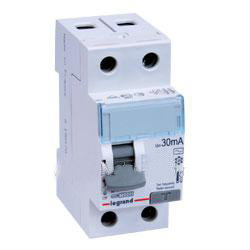 

Автомат дифференциальный Legrand 403000 TX3 2П 25А 30мА-AC, 403000